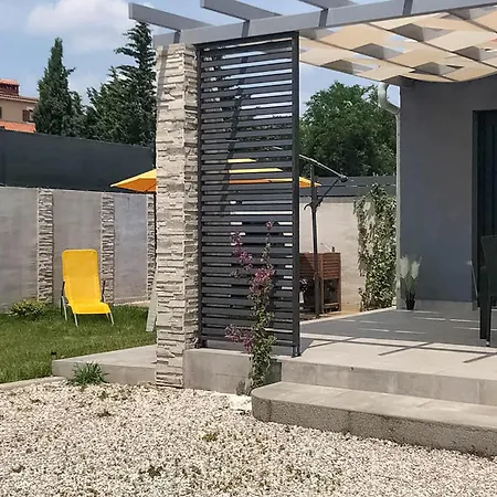 Casa Briscola בית נופש *